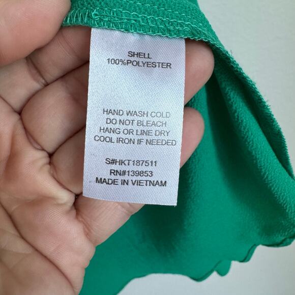 NWT Kelly Green Blouse Button Down Office Business Casual Work Career Holiday - Picture 6 of 11